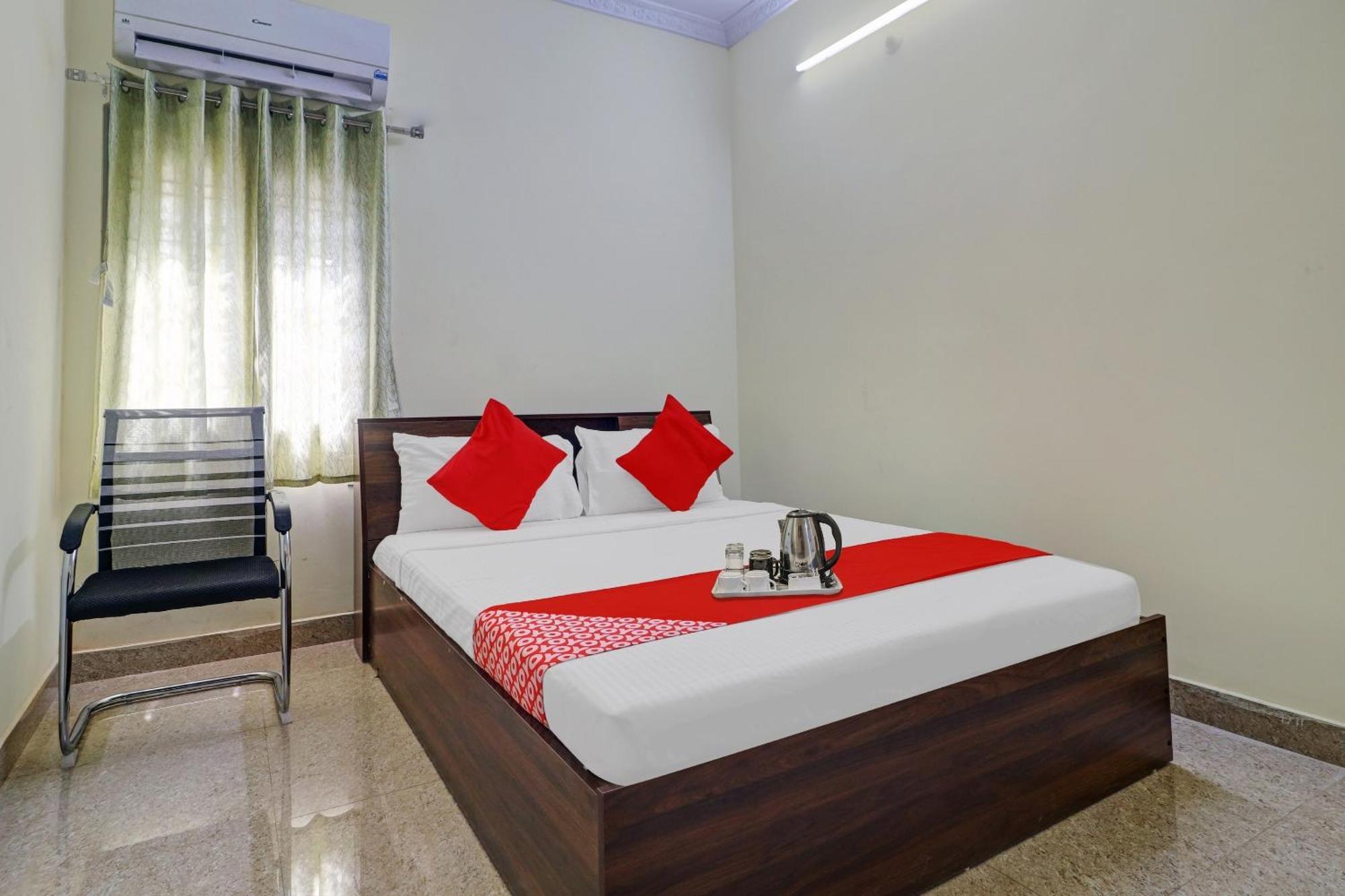 Hotel O S V Residency Kajaguda Near Gachibowli Hyderabad Exterior foto