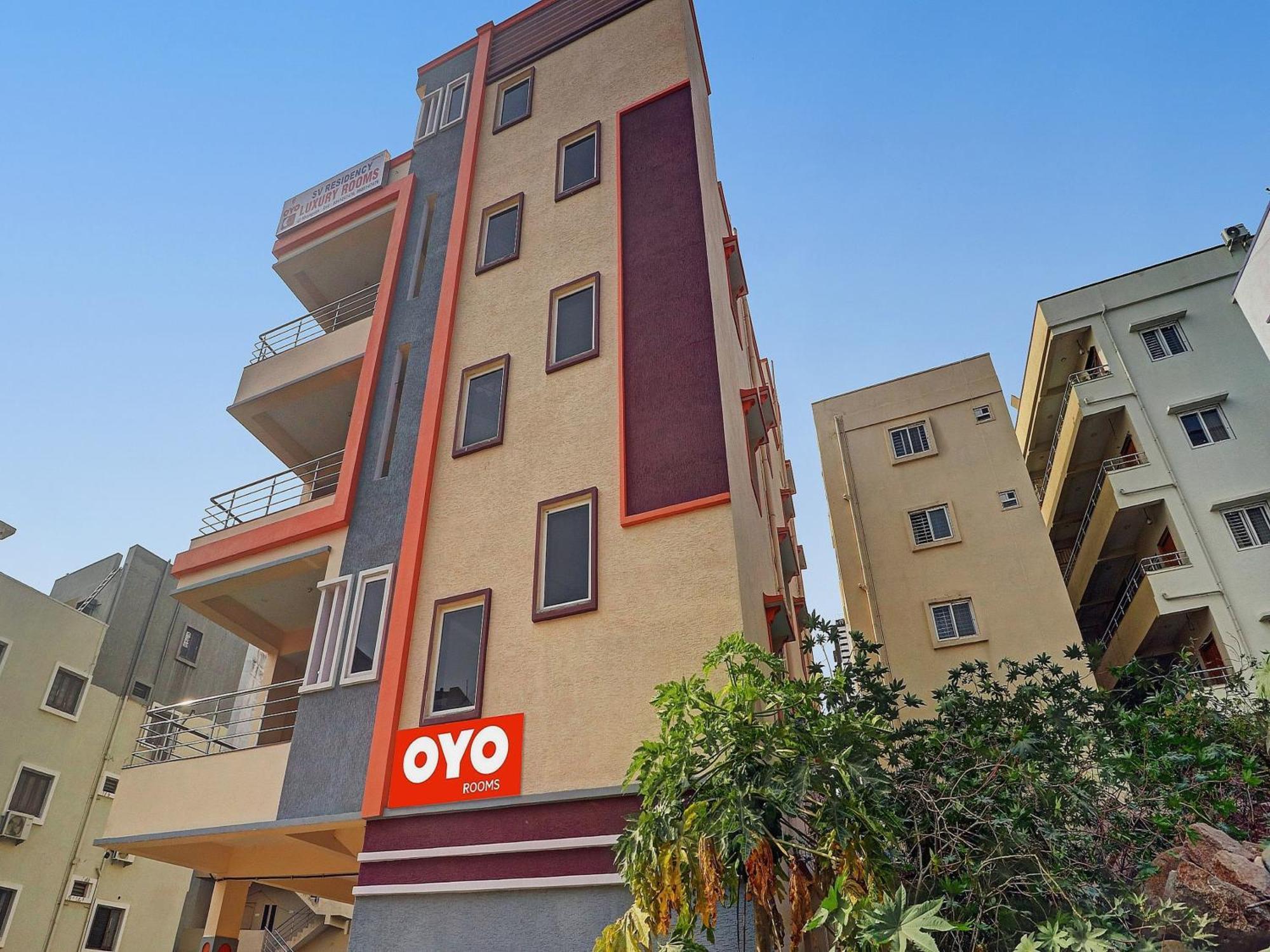 Hotel O S V Residency Kajaguda Near Gachibowli Hyderabad Exterior foto