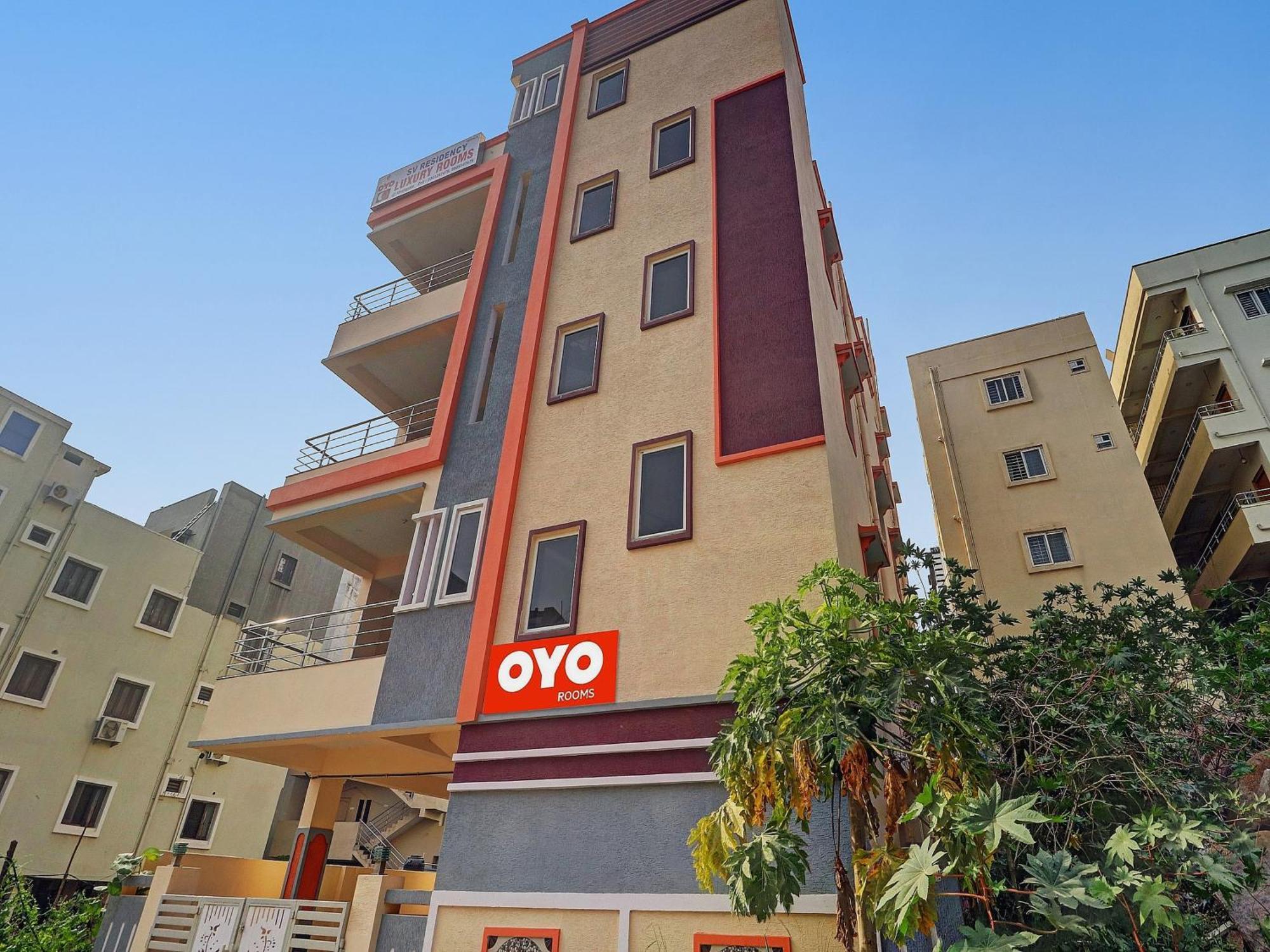 Hotel O S V Residency Kajaguda Near Gachibowli Hyderabad Exterior foto